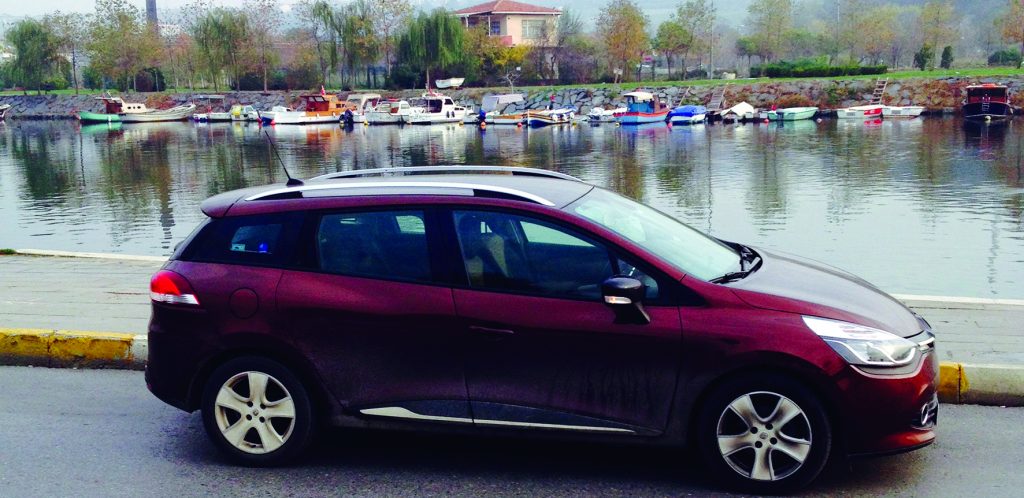 Kişisel renkler RENAULT CLIO ST
